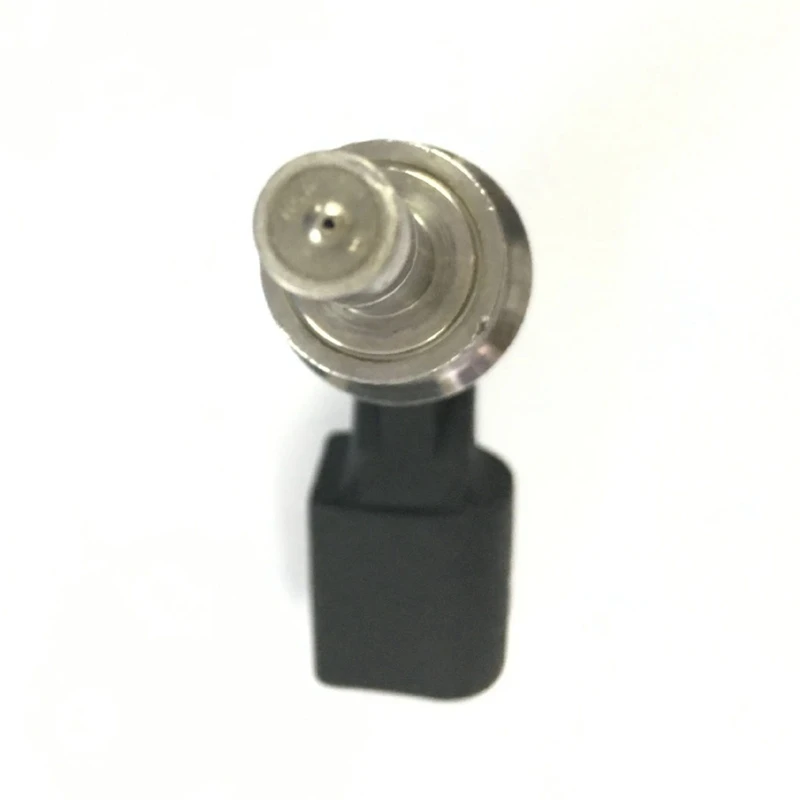

6X Fuel Injector Nozzle For Jetta Passat 08-13 For- A4 A5 Quattro 2008-2010 A6 Q5 2009-12 06E906036C 06E906036E