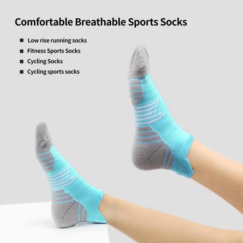 Sports Socks 1 Pair Soft Thickened Nylon  High-stretch Opening Design Socks for Sports