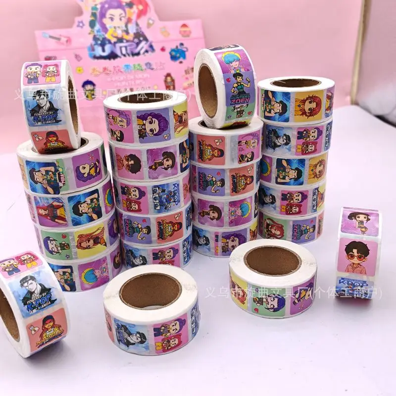 Rollo de pegatinas de papel Kpop Demon Hunters, paquete de pegatinas de mano de dibujos animados gratis, cinta de sellado creativa, regalos para niños