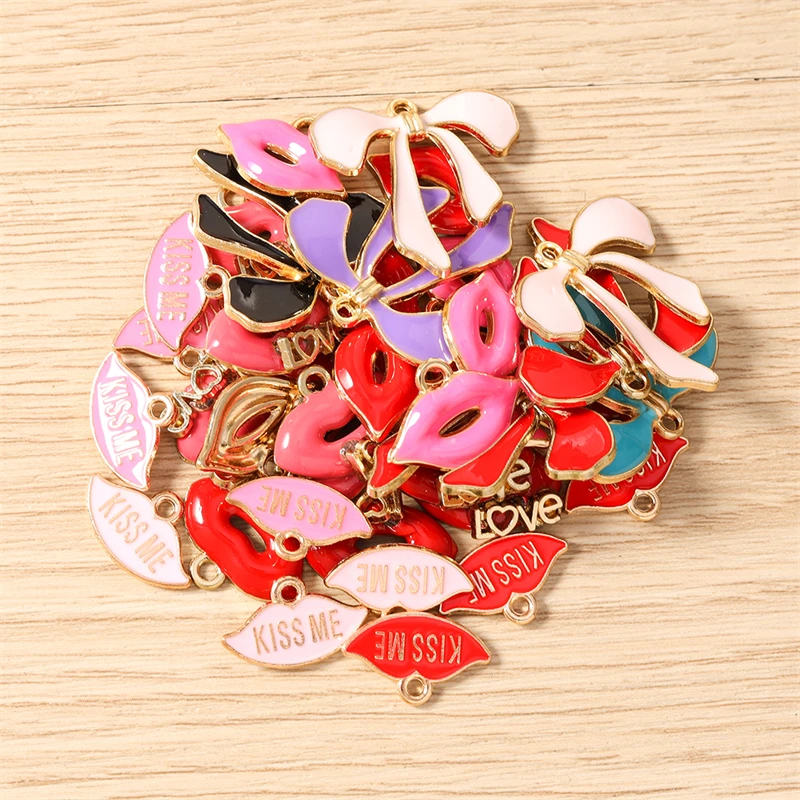 10 Stück Niedliche Emaille-Schleifenanhänger mit Roten Lippen für die Herstellung von Ohrringen, Halsketten, Armbändern, Accessoires, DIY-Bastelarbeiten und Schmuckzubehör – Detail 4