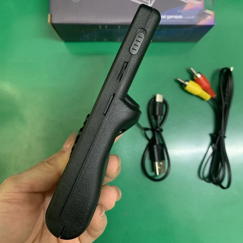 وحدة تحكم ألعاب محمولة صغيرة محمولة بتصميم ريترو لمحاكي NES/SNES/GBA، وحدة تحكم ألعاب GB300