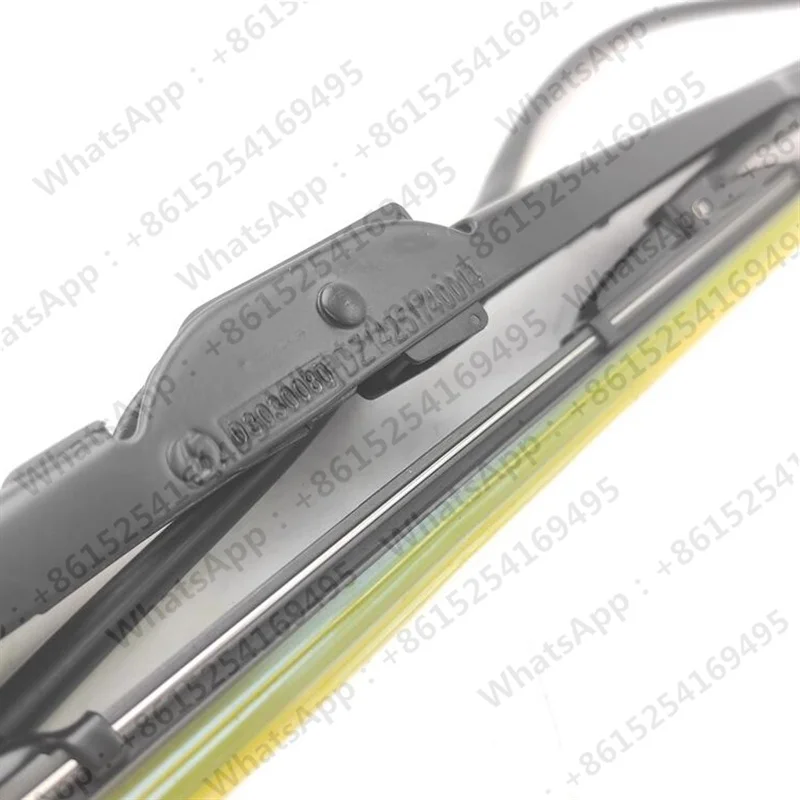 For SHACMAN X3000 Wiper Blade With Nozzle Water Pipe DZ14251740014 X5000 X6000 Length 65cm Original Parts 1 piece