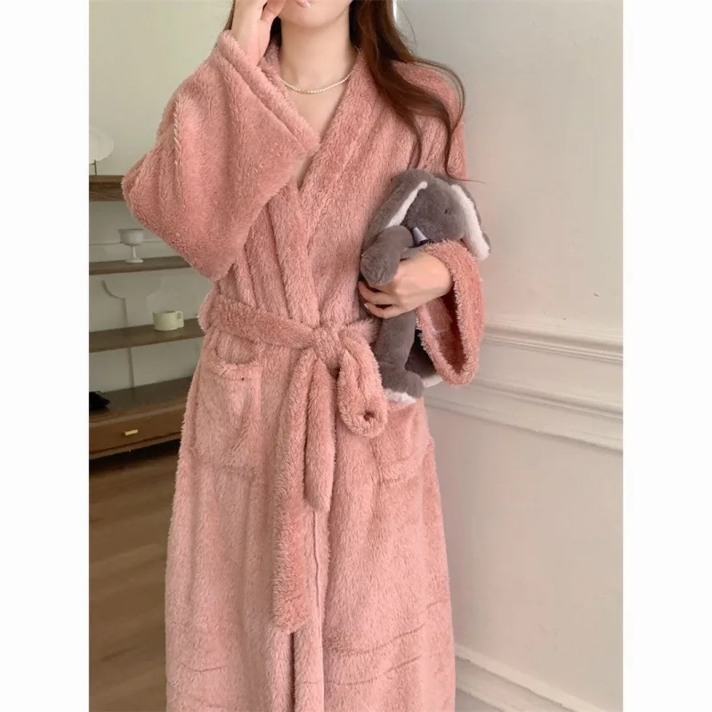 New Coral Velvet Pajama For Autumn And Winter, Couple's Set, Thickened, Warm, Extended, Skin Friendly, Soft Bathrobe Nightwear