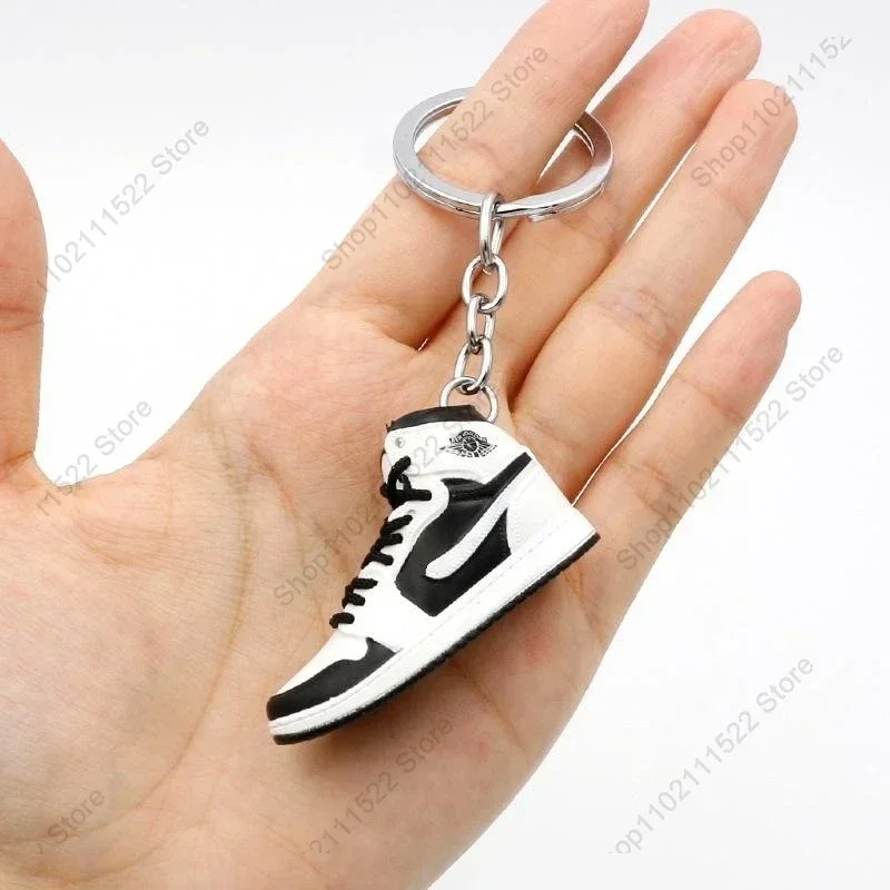 35styles Simulation Basketball Shoes Keychain Silicone Keychain Schoolbag Pendant Trend Sneakers Car Key Chains Children's Gifts