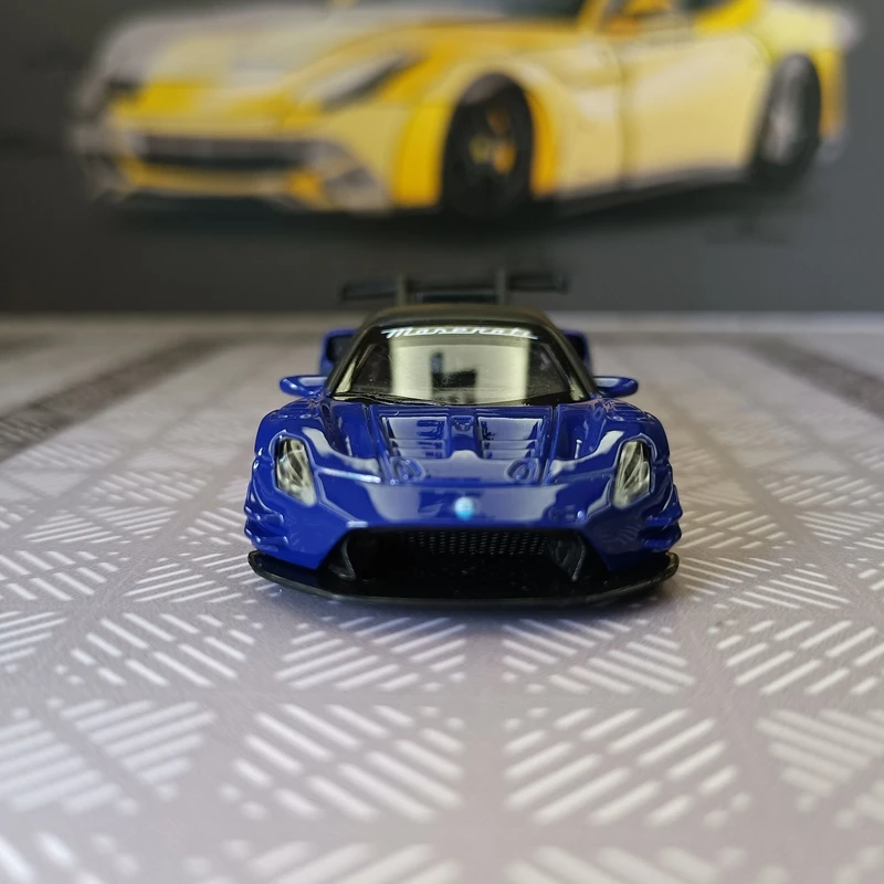 1:64 simulation Maserati GT2 alloy car model static mini size supercar rich in details, finely crafted, and of good quality
