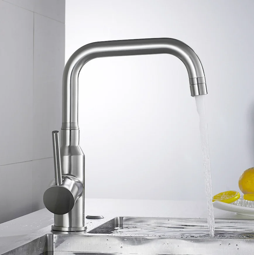 rubinetto-da-cucina-di-nuovo-design-per-l'esportazione-con-finitura-a-filo-metallico-rubinetto-girevole-per-lavello-e-lavello-per-stoviglie