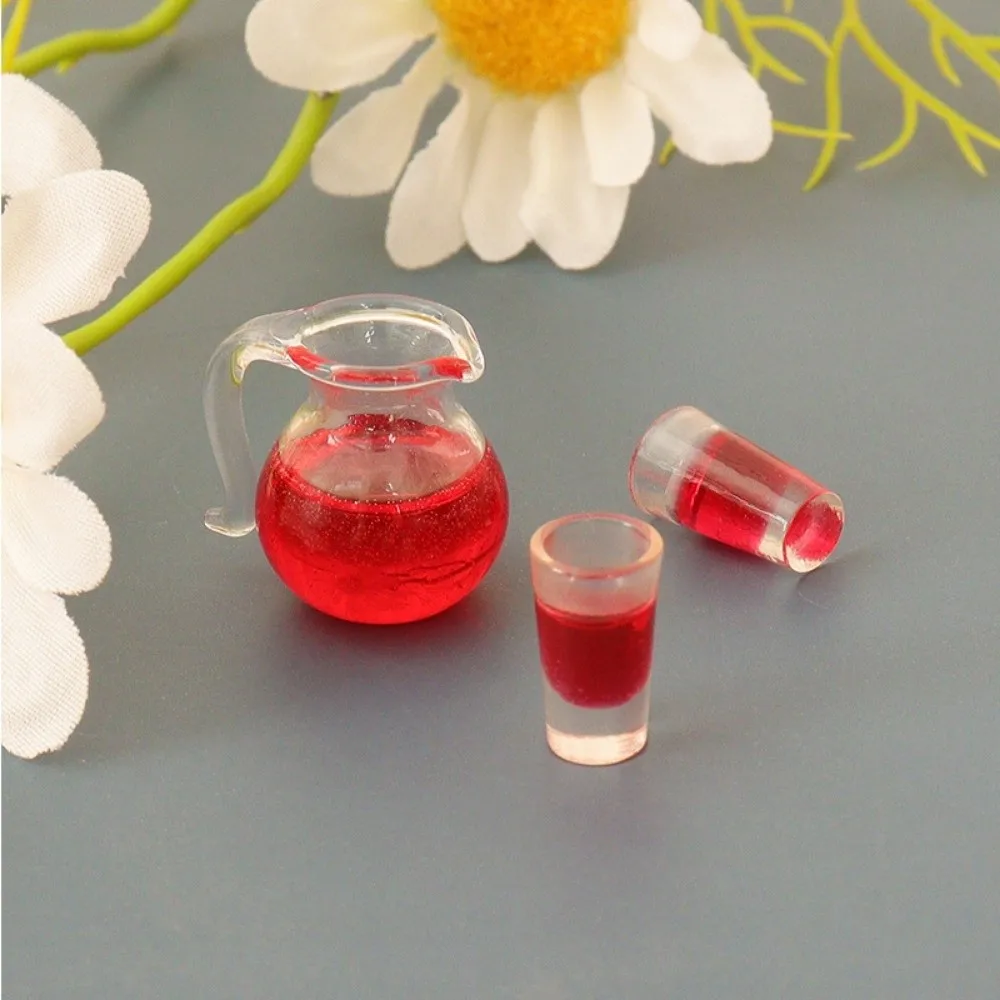1pc/1Set High Quality Mini Dollhouse Miniature Food Simulation 2 Colors Resin Drink Bottle Milk Model 1/12 Dollhouse Decoration