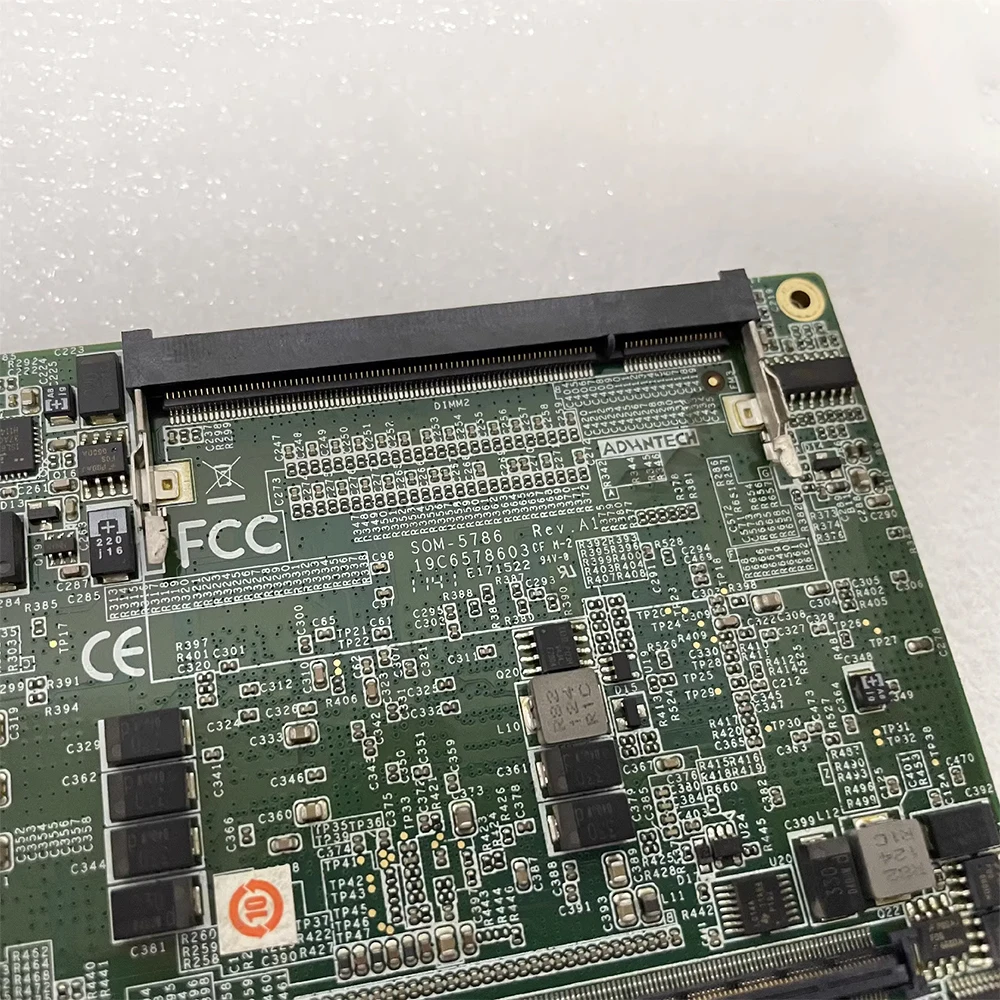 

SOM-5786 Rev.A1 Embedded Industrial Control Board