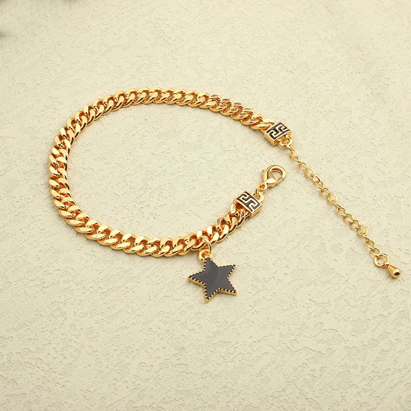 Pulsera de cobre chapada en oro para mujer, brazalete italiano de alta calidad, regalo de cumpleaños, joyería de muñeca para niña, nueva moda