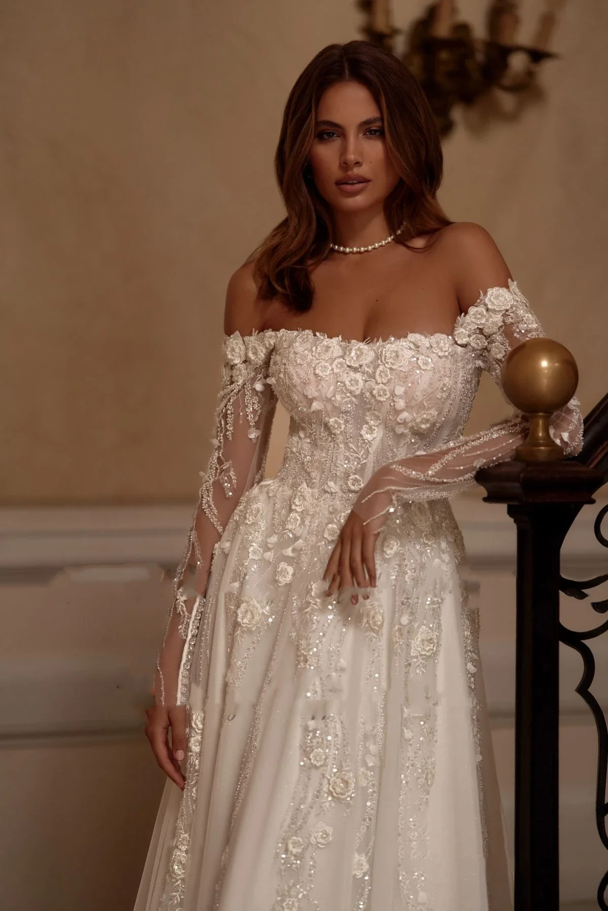 Flavinke Abiti da sposa eleganti a trapezio personalizzati per le donne Abiti da sposa con spalle scoperte e strascico di corte