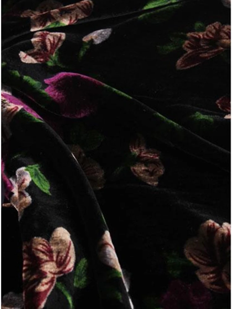 

Crazy discount black pink flowers Flocking fabric 100% real silk velvet fabric for party dress Cheongsam silk fabric