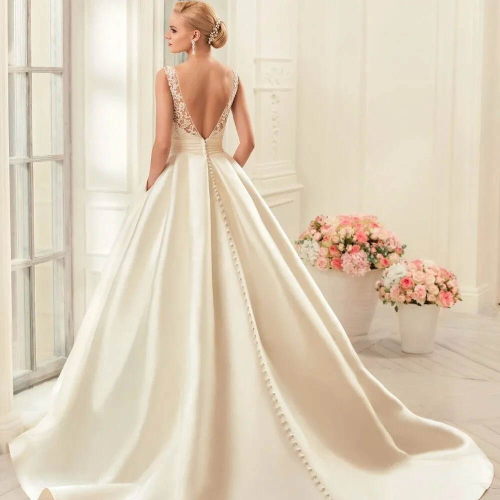 Hot Selling Styles Sexy Wedding Dresses 2024 Backless Satin Chapel Train Bridal Gowns Lvory Elegant Princess Vestidos Para Mujer