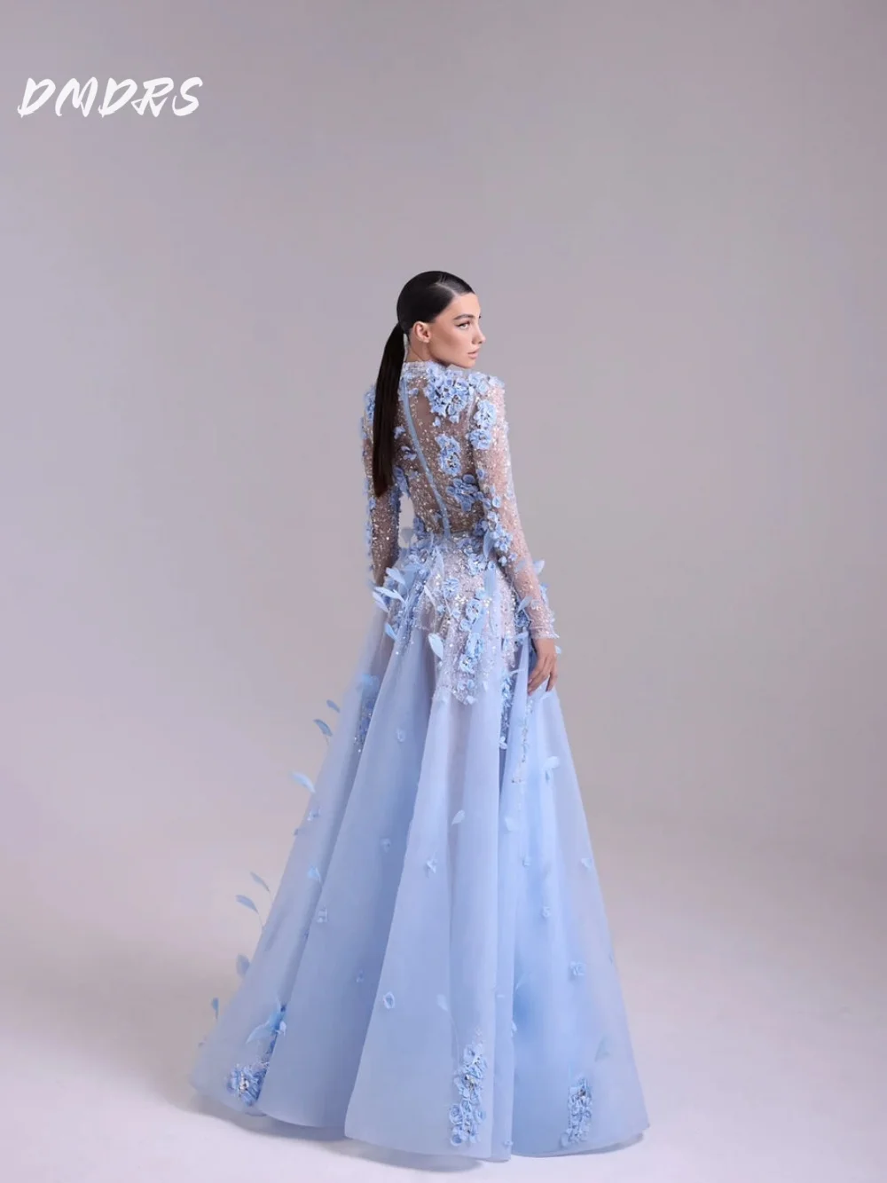 Luxurious Long Sleeve Prom Dress 2026 Charming Beaded Party Dress Solemn Sequined Floor-Length Evening Gowns Customized