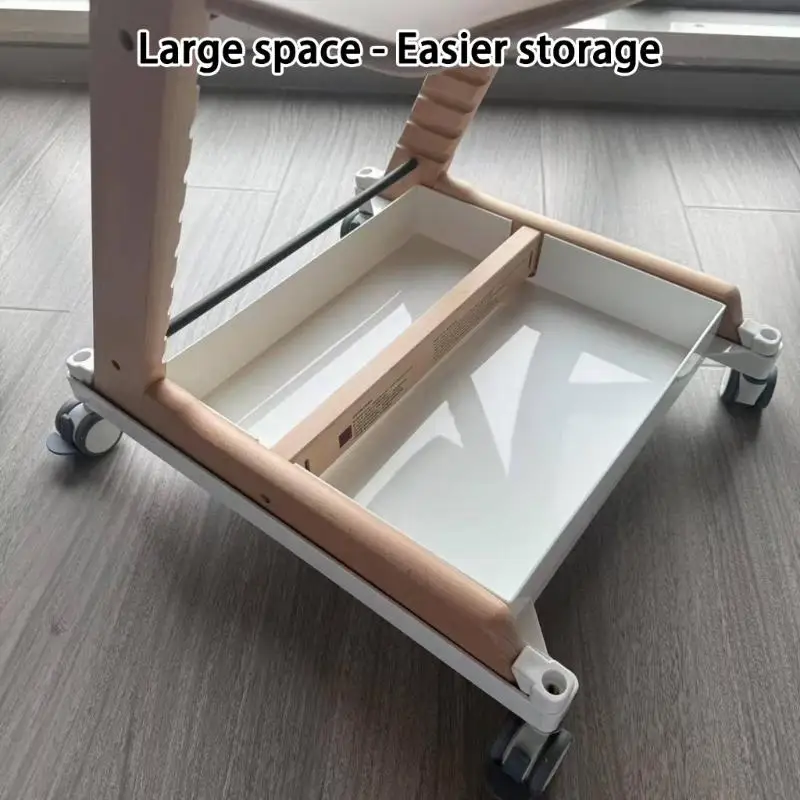 بكرة كرسي مرتفع دوارة مستقرة للأطفال تتميز بـ 4 قطع عجلات فرامل آمنة وبنية بلاستيكية مريحة A2UB