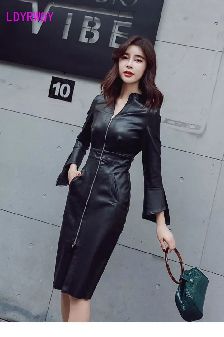 2023 new leather dress femininity sexy, high waist, slim, hip bag, plush autumn and winter