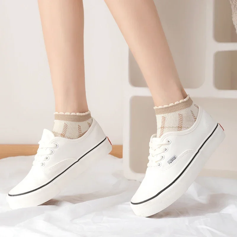 5 زوج/وحدة الجوارب النسائية قصيرة الكاحل المنخفضة قطع لا تظهر مجموعة كيت لطيف قلوب مدرسة الصيف الرياضة الكشكشة طباعة مكشكشة