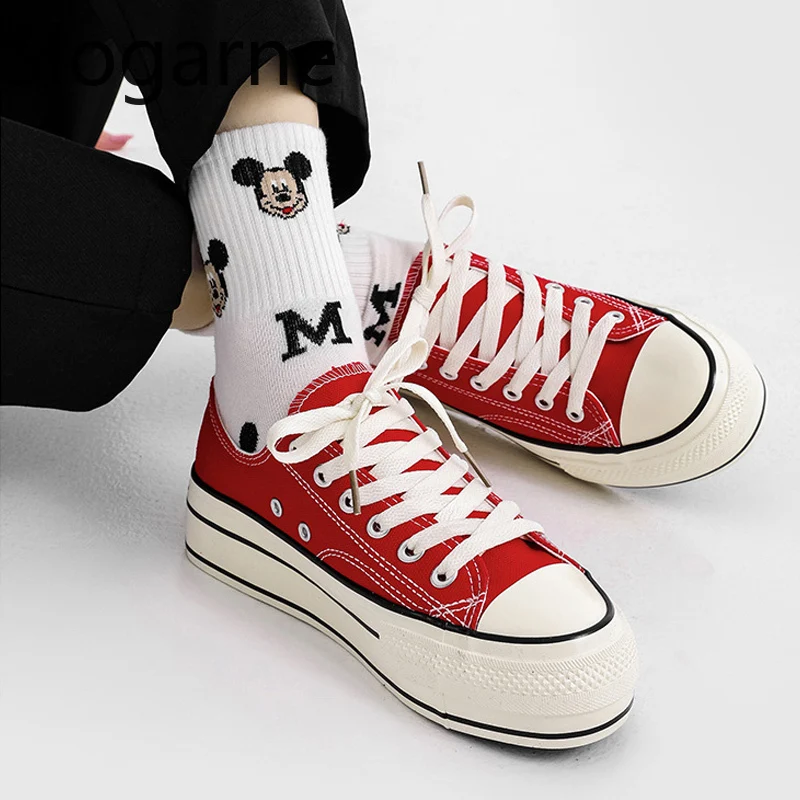 2026 New Students Spring Autumn Sneakers Girls 4CM Thick Sole Invisible Height Increased Canvas Shoes Women Casual Sports Shoes