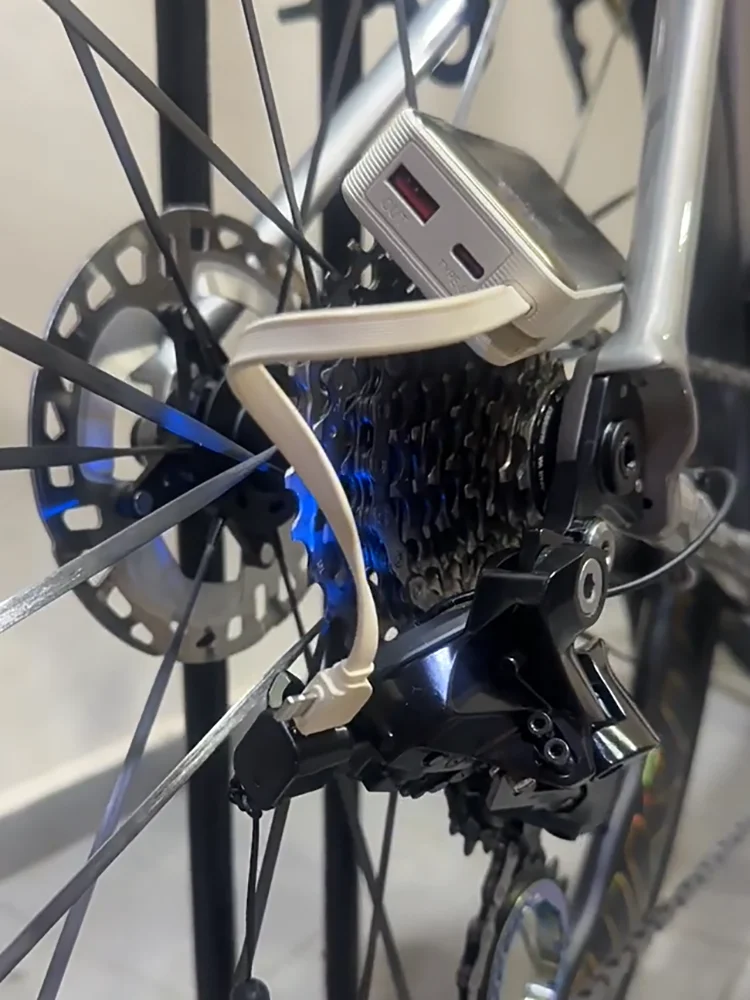 AliExpress NONE Type-c Charger Adapter For 12-speed Electronic Groupsets R9270/R9250/R8170/R8150/R7170/RX825 & Power Meter Crank R9200-P/R8100-P