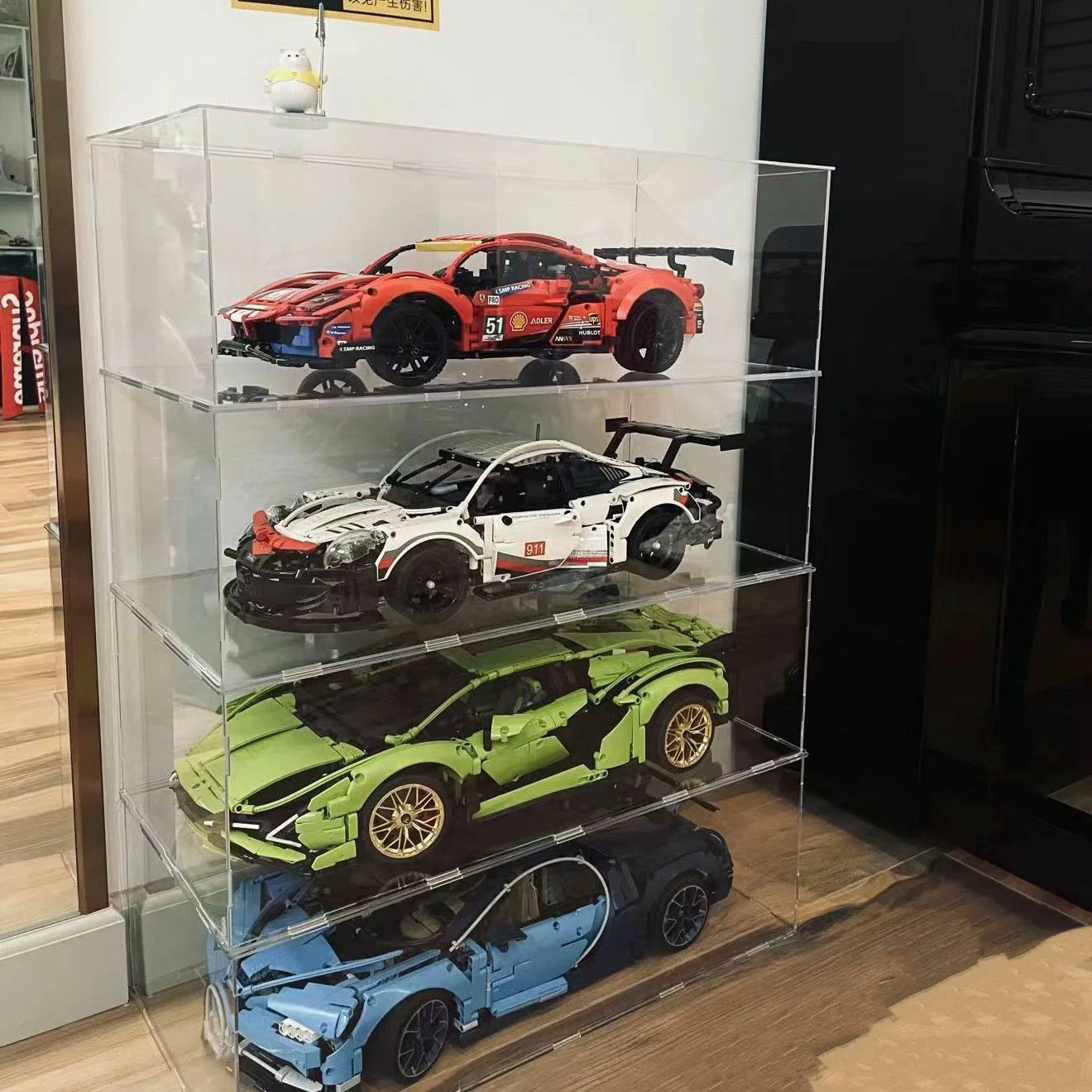 Completely Transparent Acrylic Display Case Desktop Dustproof Storage Box For Toys, Car Models, Doll Storage And Display