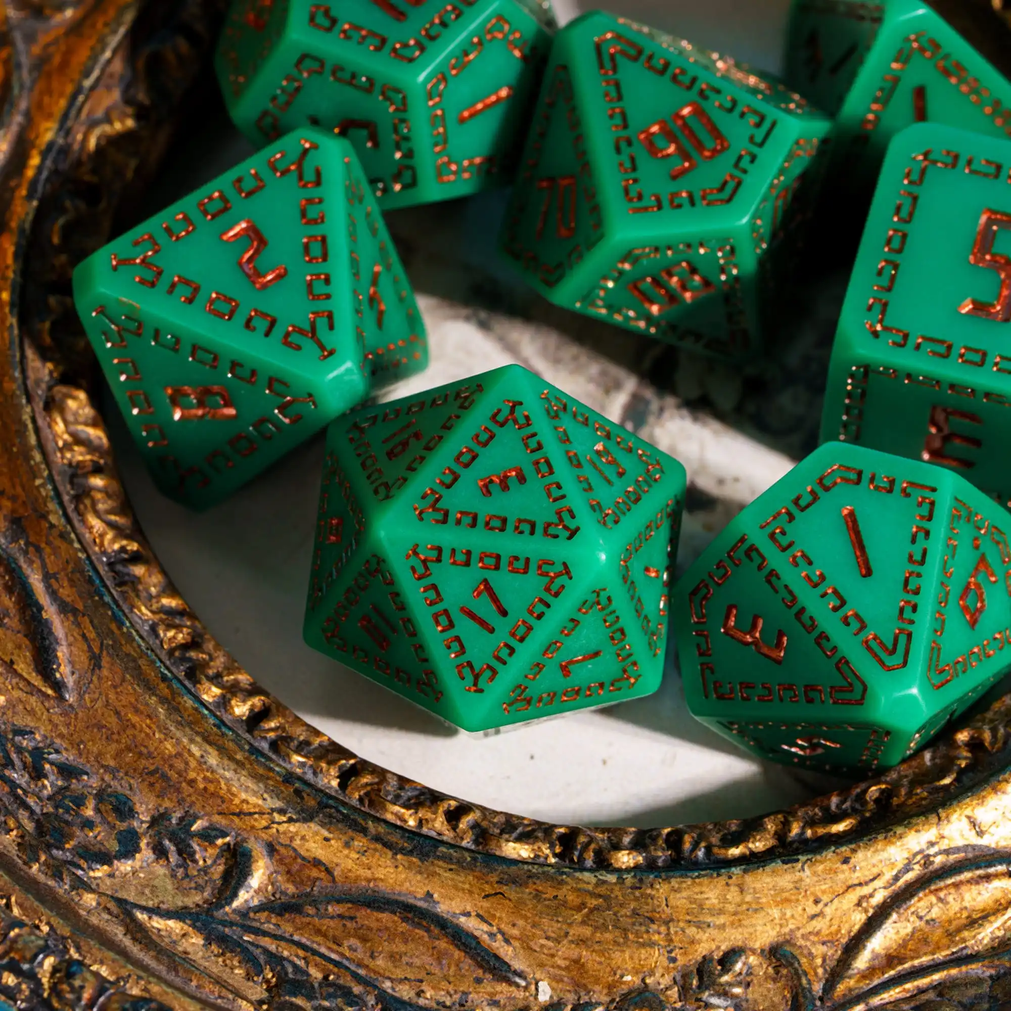 جديد بزاوية DND مجموعة نرد 7 قطعة نمط دائري نرد متعدد السطوح لعشاق RPG منضدية ألعاب الطاولة اللاعبين الزنزانات والتنينات