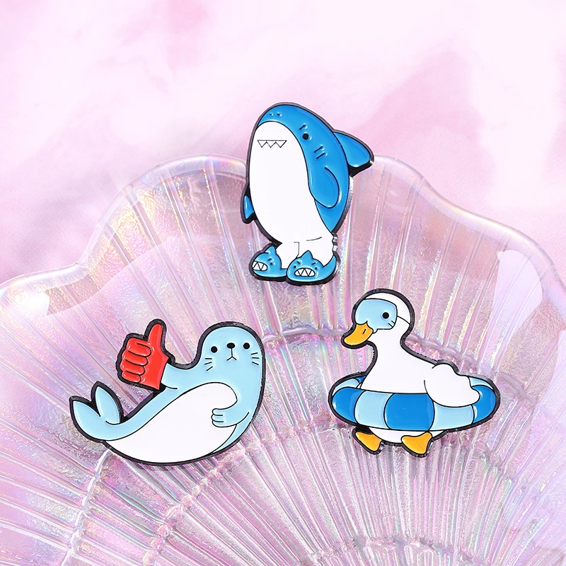 Shark Otter Duck En…