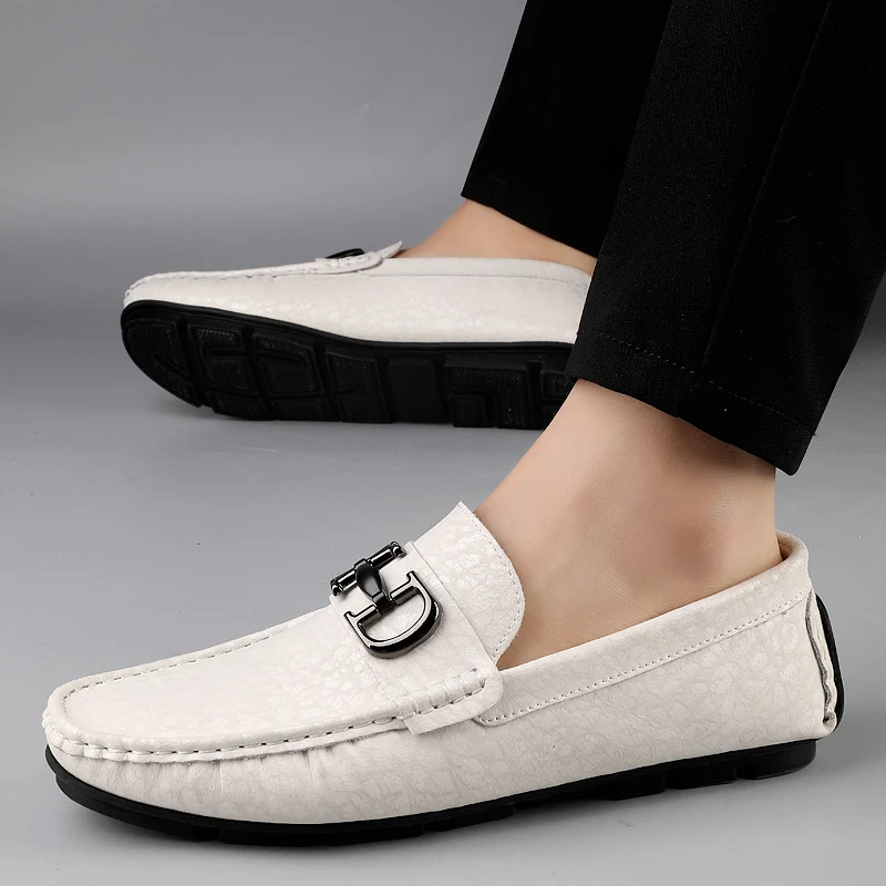 

Spring New Men Outdoor Breathable and Anti Slip Driving Bean Shoes Fashion Brand Men Comfortable Soft Bottom Leisure Le Fu Shoes