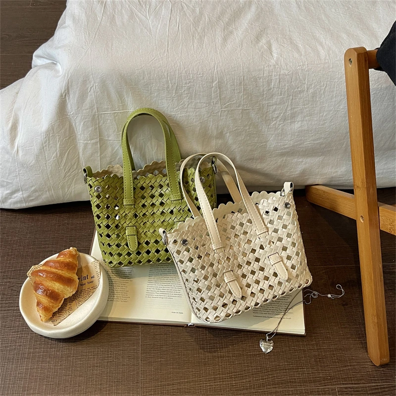 

Summer New PU Leather Handbags Woven Beach Bags Square Shoulder Bag with Inner Bag Hollow Out Handbag for Shopping Traveling