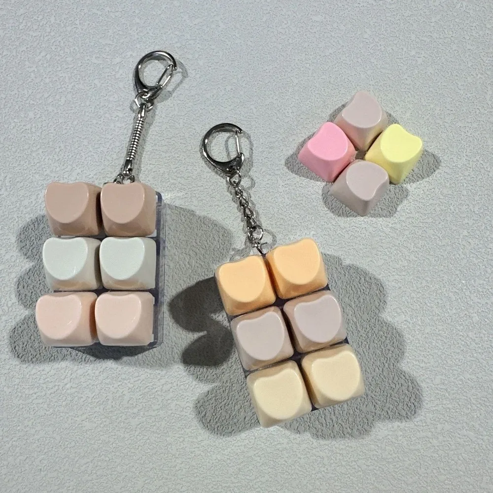 New 6 Keys Keycaps Keychain Click Button with Light Fidget Keychain Stress Relief Heart Shape Decompression Toys Adult