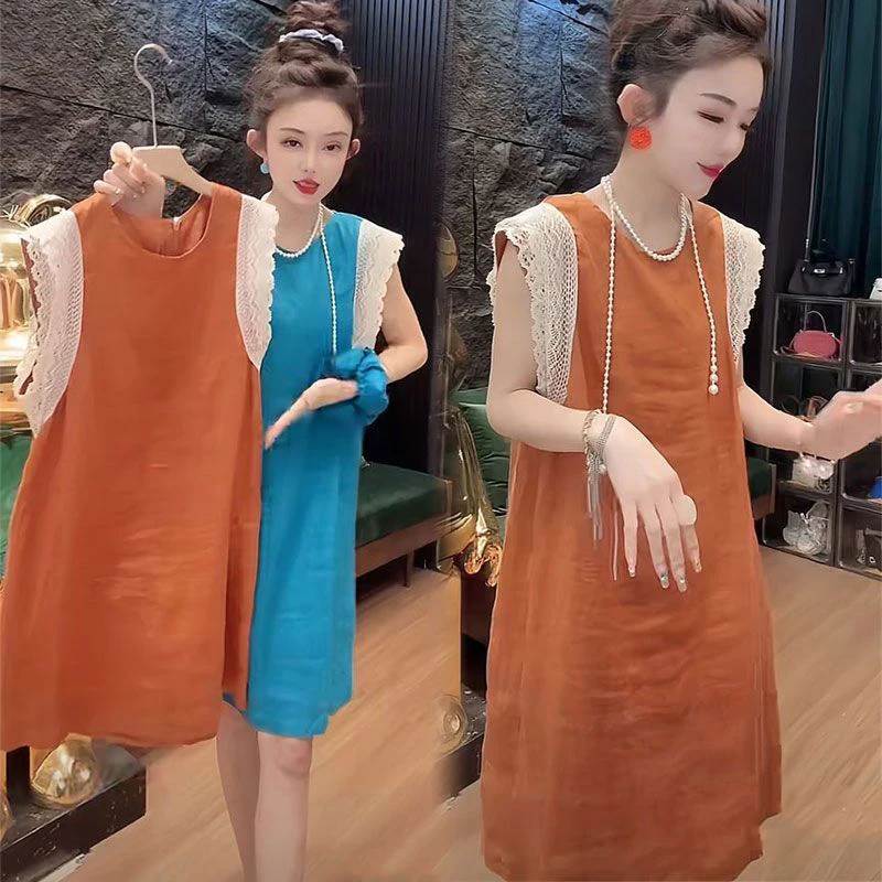 Retro Age Reducing Little Flying Sleeve Dress for Women's Summer 2025 New Fashion Lace Splicing Loose Tank Top Skirt