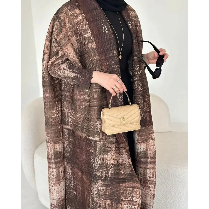 GGHK Geplooide Dames Abaya Vintage Gedrukt Ontwerp Los Groot Formaat Klassieke Arabische Dubai Luxe Abaya 2025, Lente Herfst Nieuw