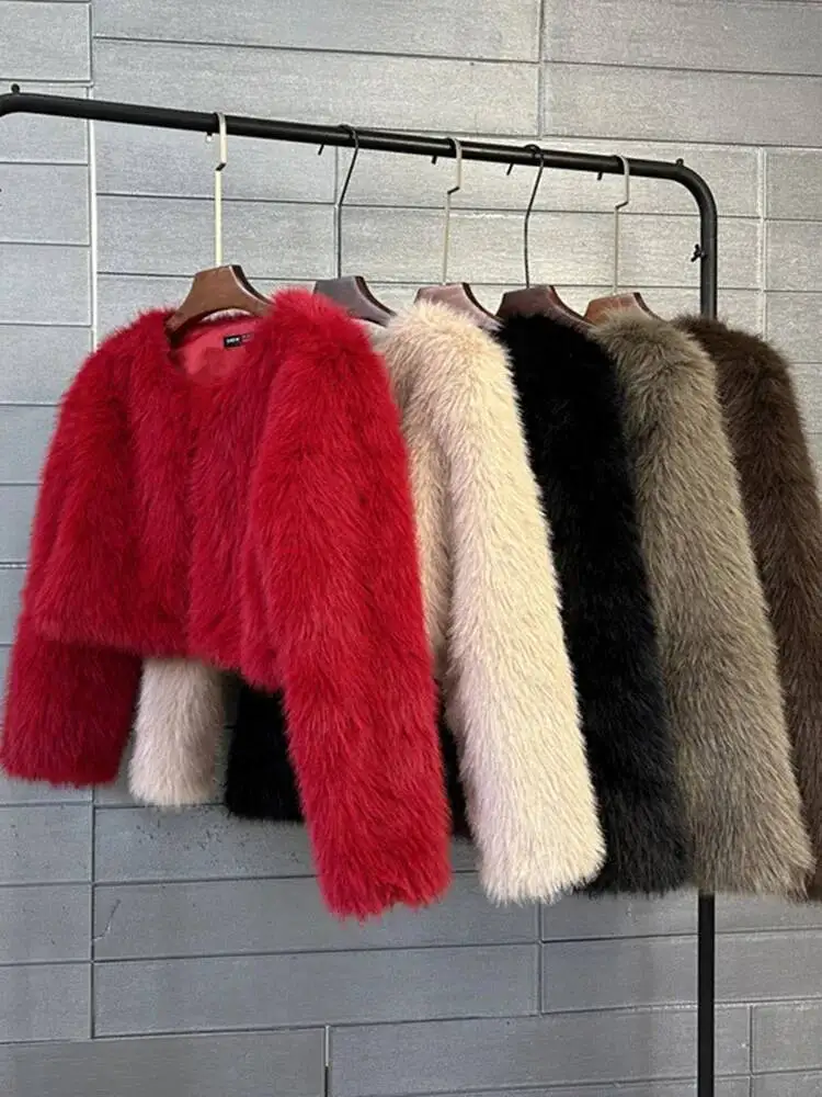 الشتاء اقتصاص ملابس بيضاء وسوداء طويلة الأكمام قصيرة رقيق سترة الثعلب فو معطف امرأة الفراء الأعلى #6
