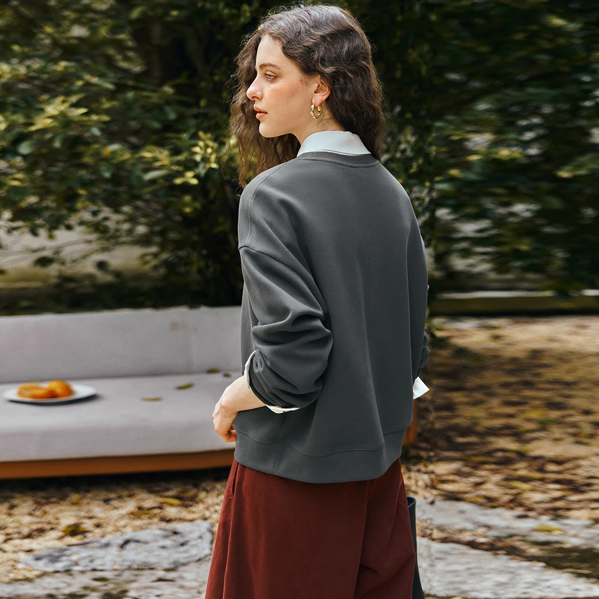 OLrain Casual Sweatshirts Woman Solid O-Neck Long Sleeve Embroidery Pullovers 2025 Autumn Women Loose Pullovers Tops O57QR001083