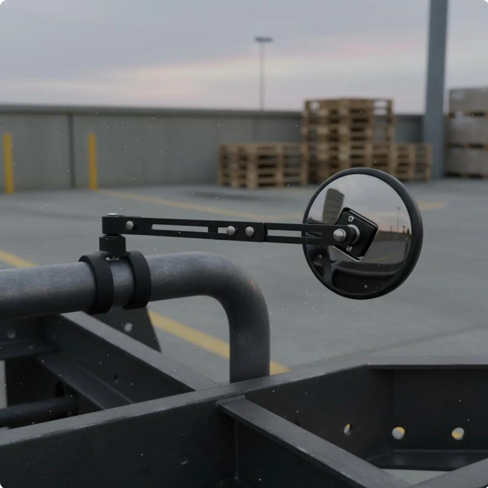 Heavy Duty Automotive Rearview Mirror Wide Angle Glass Adjustable Steel Clamp for Tight Space Commercial Truck Use
