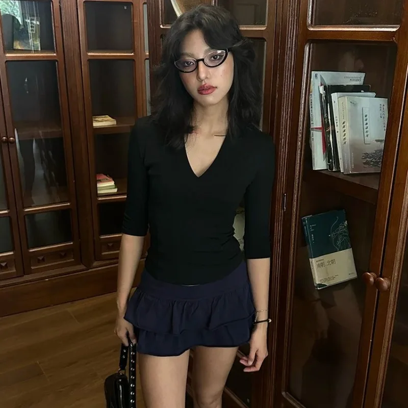 

Топы, футболки, женская одежда, футболка с v-образным вырезом, уличная черная футболка, женская одежда, корейская мода с коротким рукавом, тонкая летняя одежда