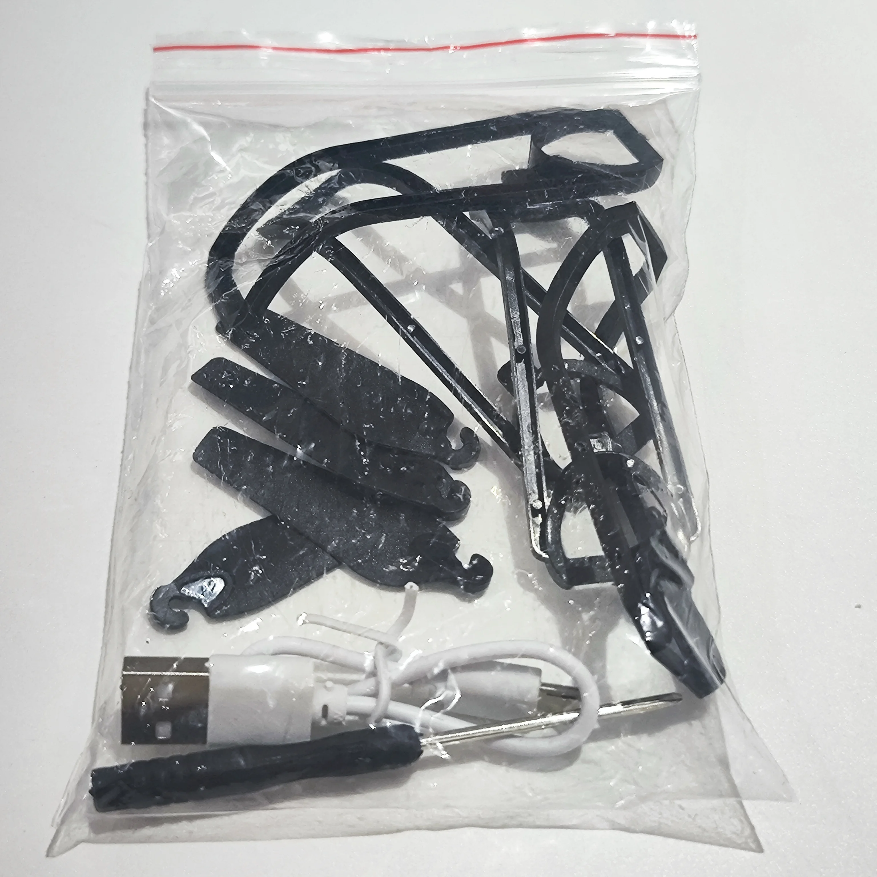 

E88/E88Pro Foldable RC Drone Original Blade Propeller Protecting Frames USB Charging Wire Screwdriver Accessories Package