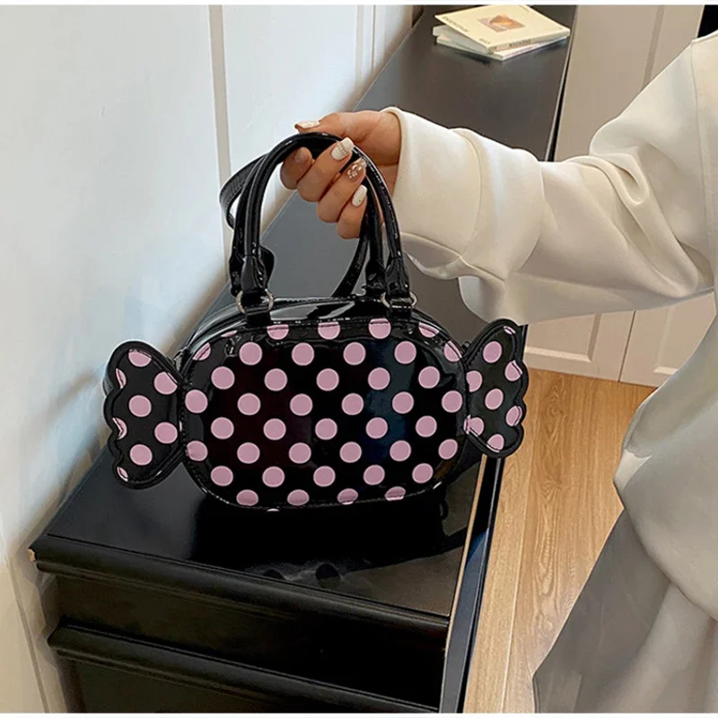 Ausgefallene Bonbon-Bartform Gepunktete Crossbody-Schultertasche, Damen-Umhängetasche, Leichte Handytasche, Niedliche Farbkontrast-PU-Handtasche – Detail 18