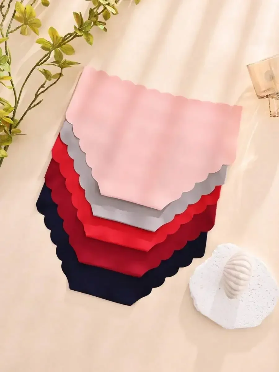 

5pcs Women Low-Rise Briefs With Wavy Hem Soft Stretch Solid Color Underwear