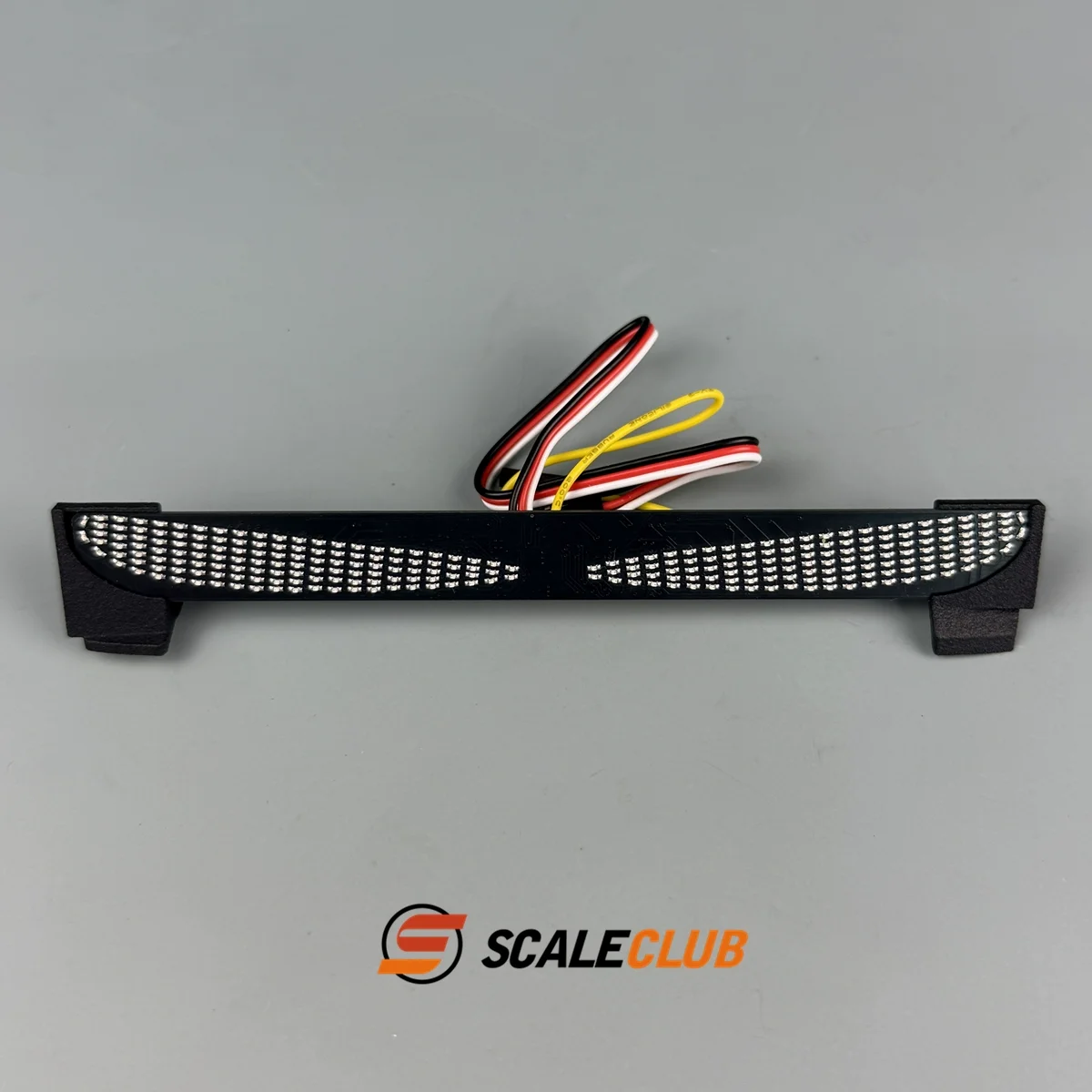 

Модель Scaleclub 1:14 для Scania 770S со специальным креплением, глазом дьявола, двуканальный