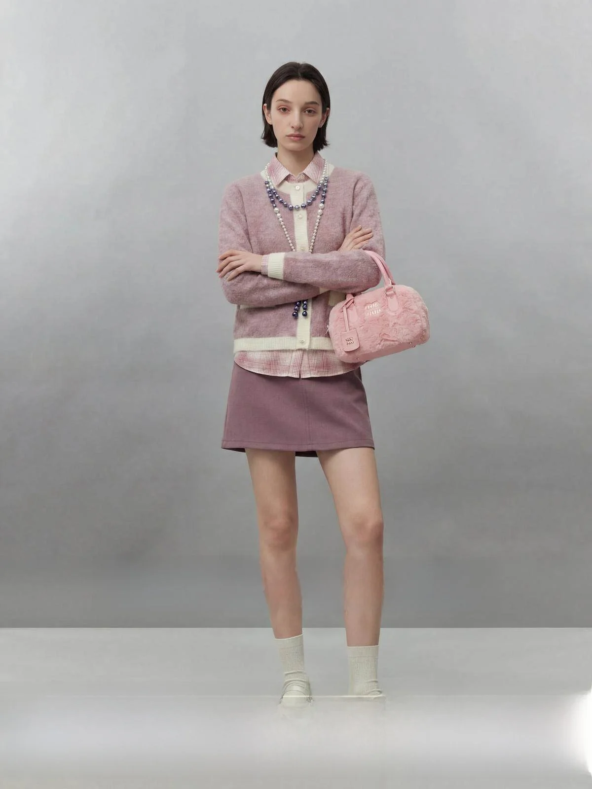 

Фиолетовый вязаный кардиган с круглым вырезом для женщин, весна 2026, с золотыми пуговицами, роскошный трикотажный топ