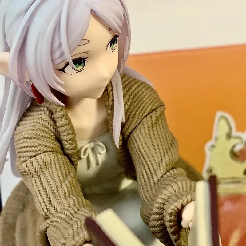 

Kawaii Anime Figurines 12cm Frieren Beyond Journeys End Frieren Sitting Figure PVC Model Desktop Decoration Collection Toy Gifts