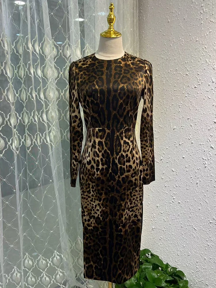 Vintage leopard print 16 m elastic satin round neck waist silk dress 2025 spring women's new fashion tight wrap hip skirt