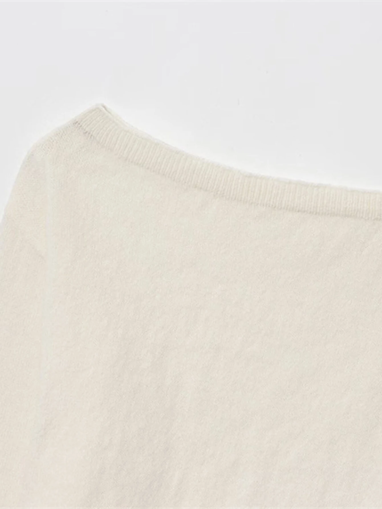 Sexy Women's Sweaters Pullovers Winter off Shoulder Knit Sweater Woman Clothing Elegant Fashion Loose Knitwear Long Sleeve tops