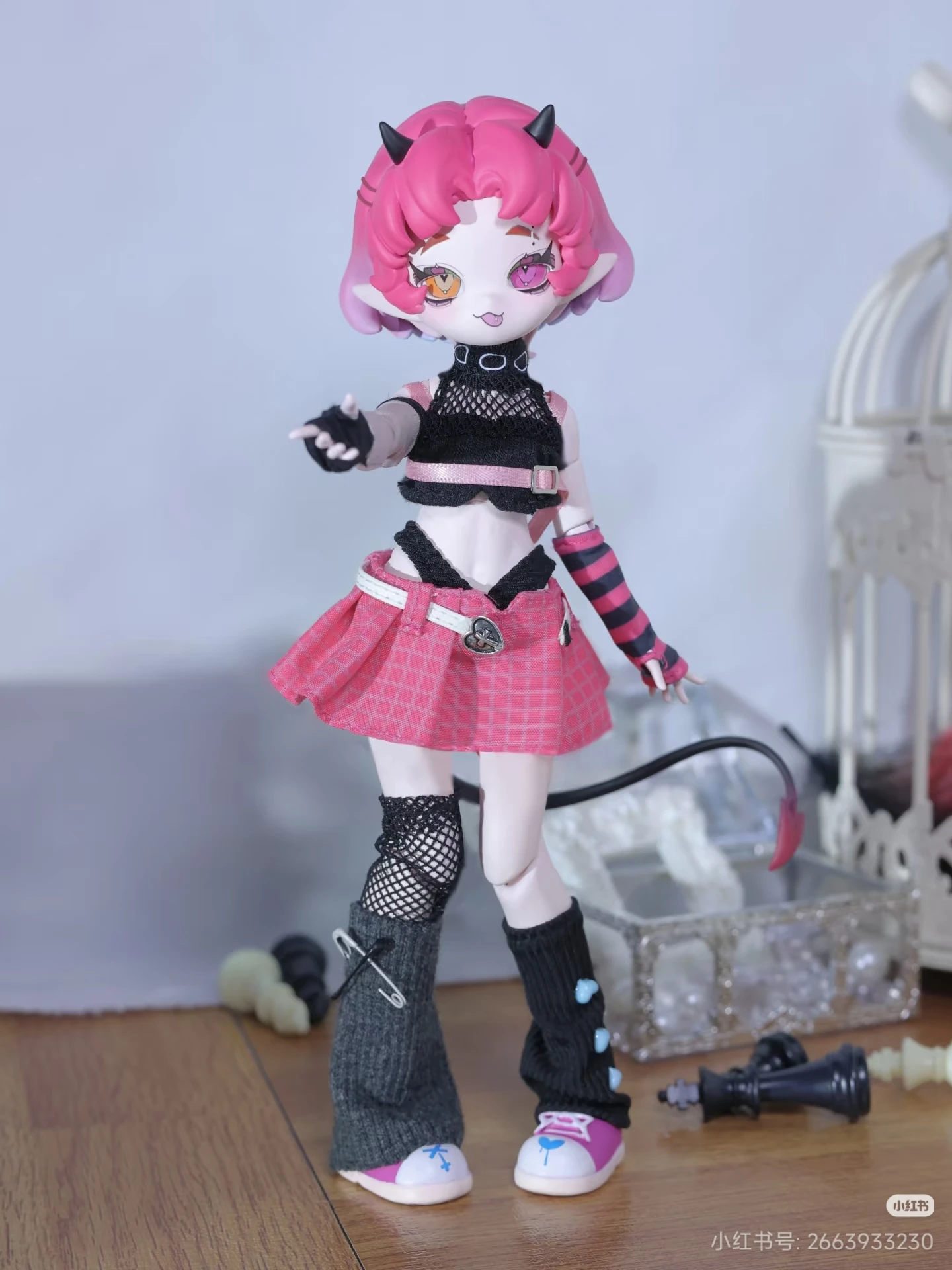 Neue Cooze 1/8 Bjd Teufel Hörner Blind Box Bewegliche Puppe Ornament Exquisite Spielzeug Gemeinsame Mobilität Kreative Desktop Sammlung Spielzeug