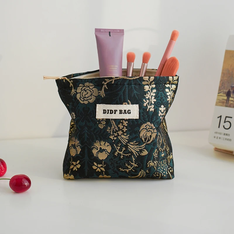 Women\'s Makeup Bag Small Dark Green Gold Large Capacity Lipstick Change Storage Bag Commuting Handy Hand Compact Coin Purse Ins