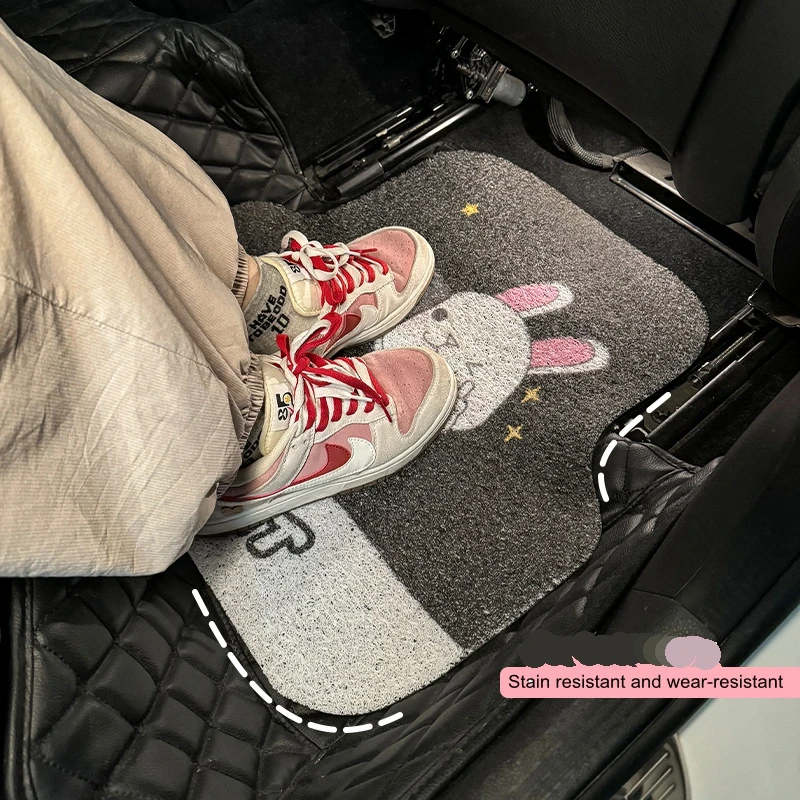 New Cartoon Pig Rabbit High Quality Silk Loop Universal Front Protective Cushion Foot Pad Mat