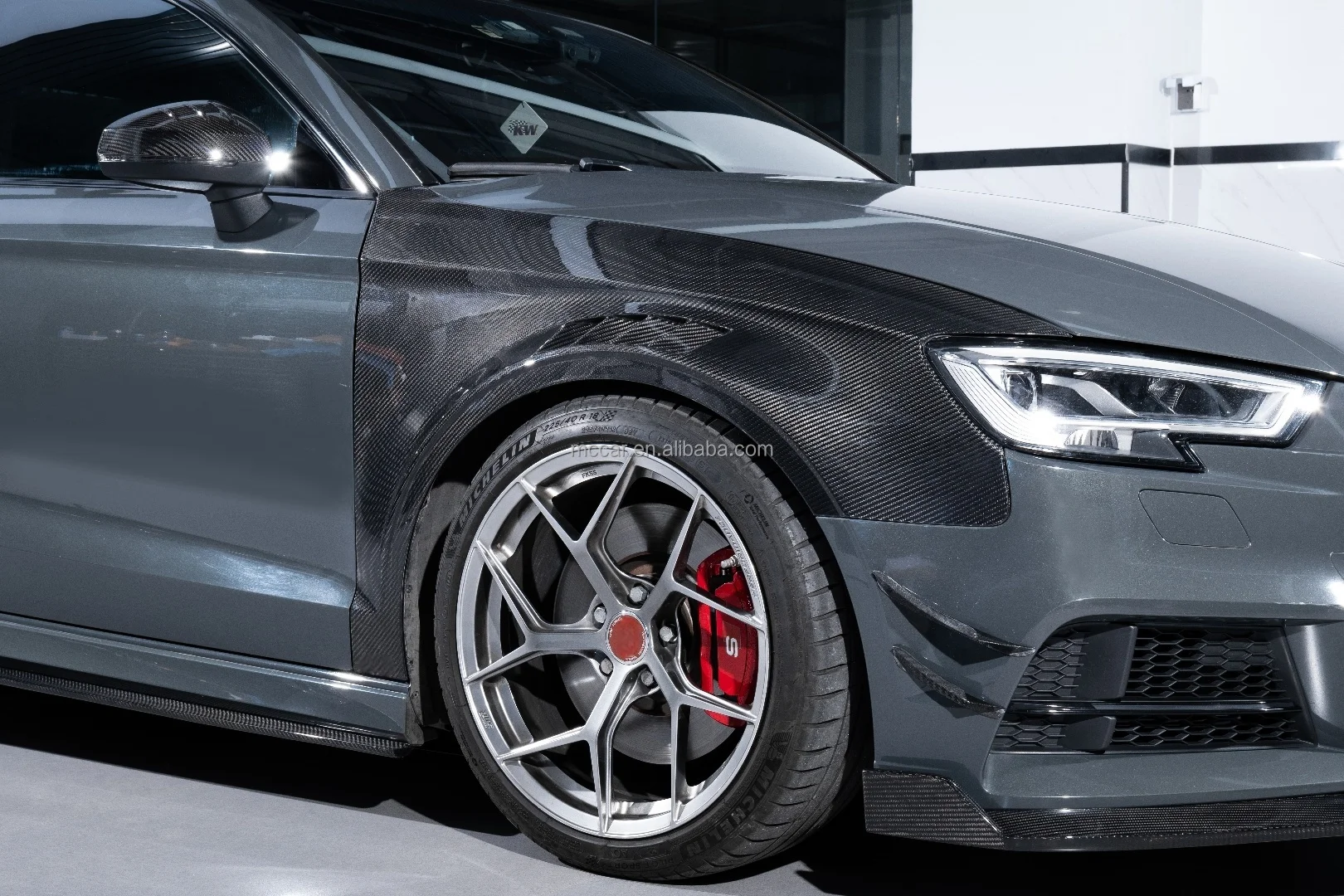 عالية الجودة ألياف الكربون الجافة قطع غيار السيارات الجانب تنورة لأودي A3 S3 2017-2019 مصدات السيارات لوحات الروك اكسسوارات السيارات