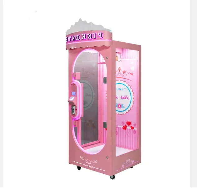 

Coin Operated Games Barber Cut Ur Prize Game Pink Date Scissors Gift Vending Machine