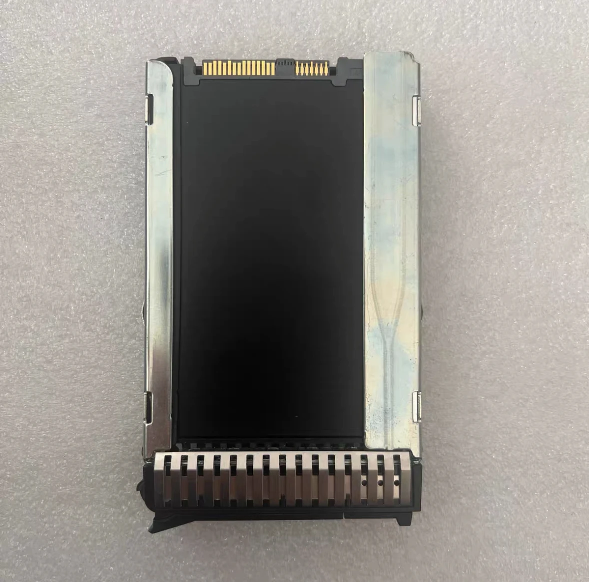 

For 817066 816889-B21 817066-001 240GB 2.5 SATA 6G G8 SSD Solid State Drive