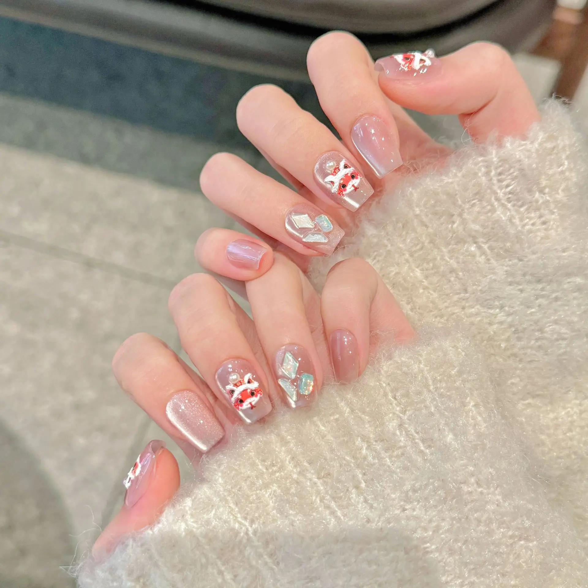 Handmade Press on Nails Sweet Pink Cat Eye Fake Nail Tips Chinese Cute Luck Lion New Year Gift Wearable Ins Fashion Fake Nails