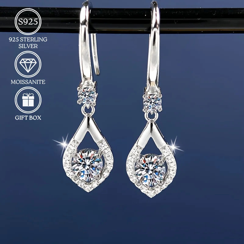 

1pair 1/2Carat Graceful Silver Moissanite Drop Earrings: A Prime Choice for Both Daily Attire and Party Celebrations.